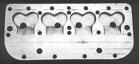 LesterReederHeadCombustion.jpg (15880 bytes)